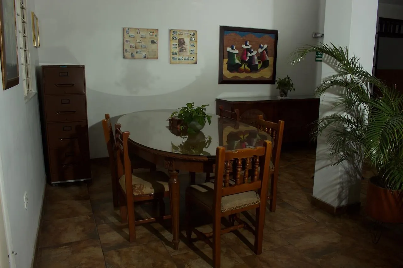 Hotel Pacifico Cerca Al Aeropuerto Palmira